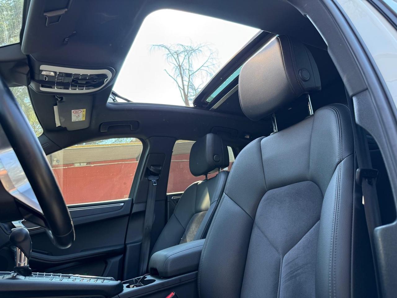 Porsche Macan 2.0 PDK TETTO KAMERA LED 21' TAGLIANDI UFFICIALI *PROMO*