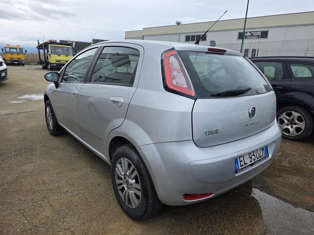 Fiat Punto Evo 1.4 5 porte S&S Dualogic Dynamic 355459489.