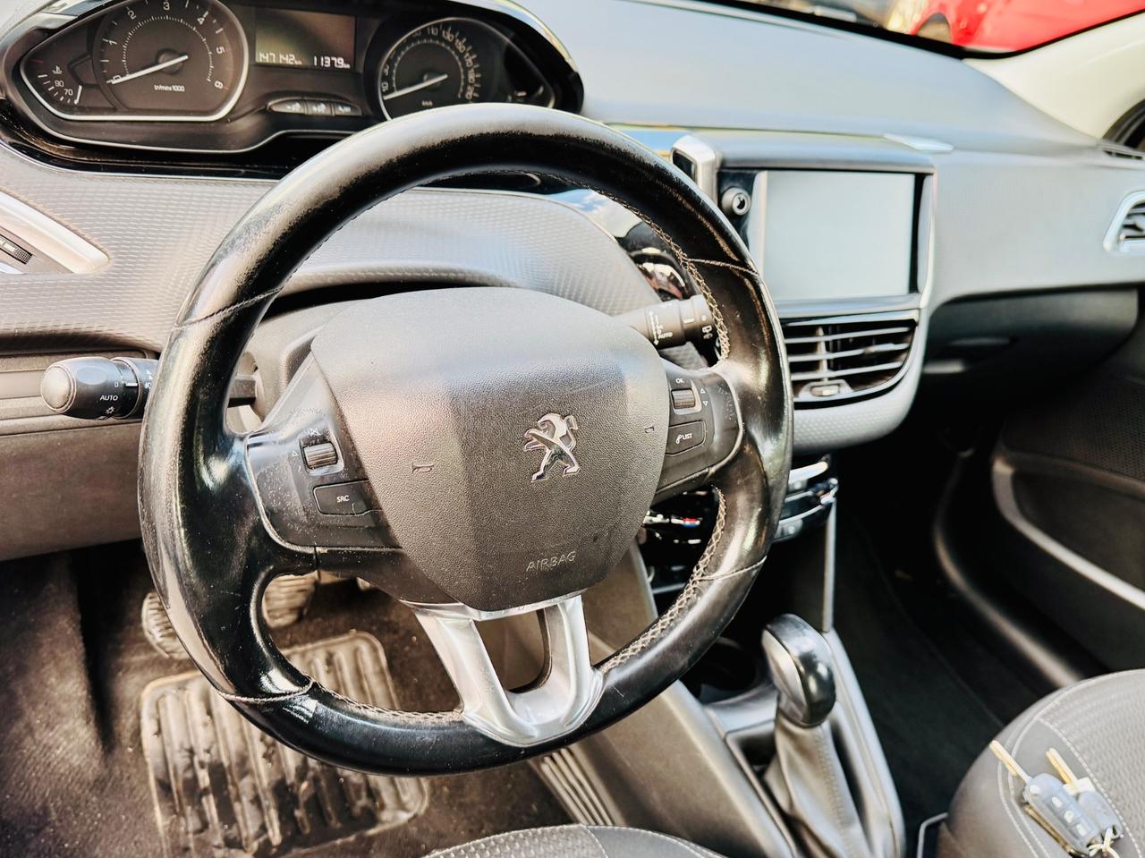 Peugeot 208 BlueHDi 75 5 porte Allure