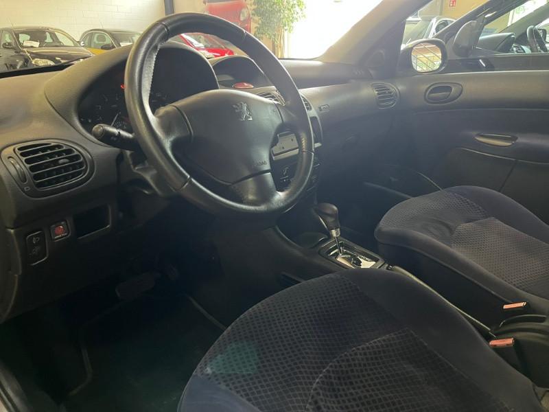 PEUGEOT 1.4 5p. aut. XT