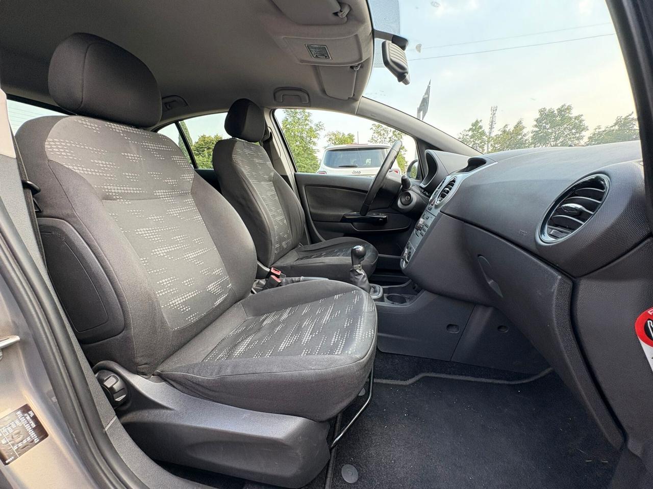 OPEL CORSA 1.2 BENZINA UNICA MANO SI A NEOPAT