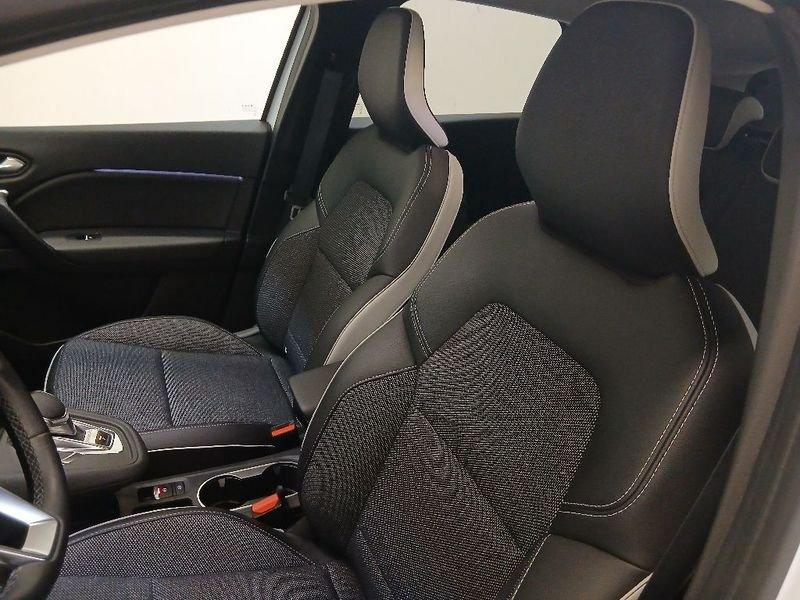 Renault Captur 1.6 E-Tech phev Intens 160cv auto my21