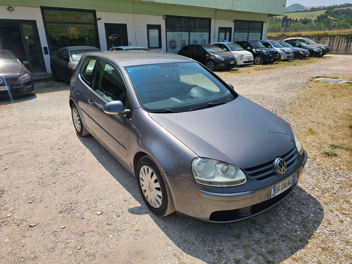 VOLKSWAGEN GOLF 5 1.6 BENZINA 3P GARANZIA 12M