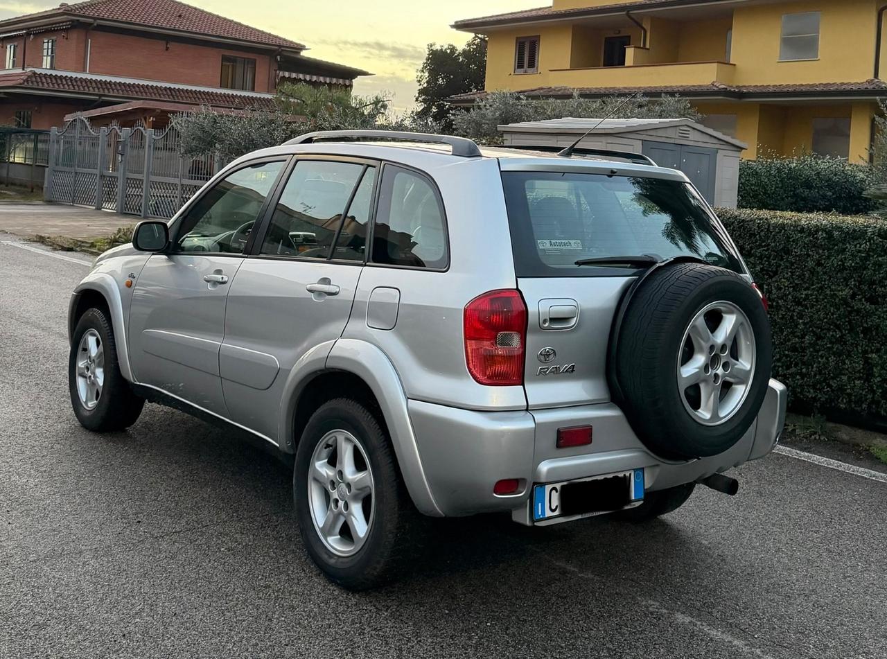 Toyota RAV 4 RAV4 2.0 Tdi D-4D cat 5 porte