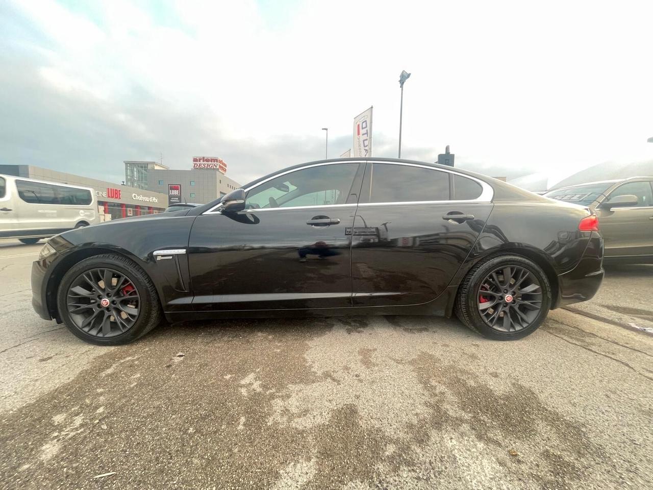 Jaguar XF 2.2 D Eco