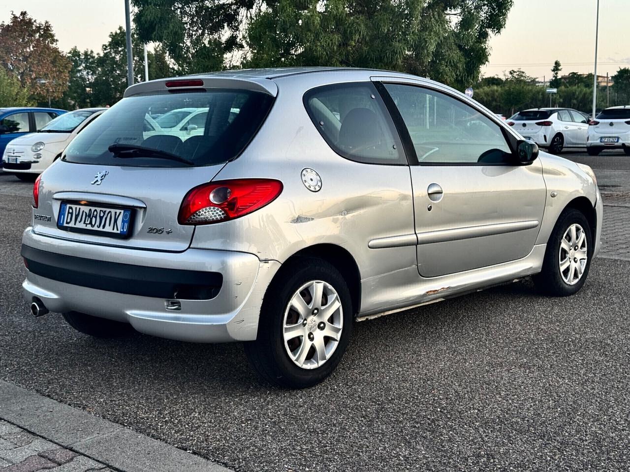 Peugeot 206 Plus 1.1 benzina 60CV 3 porte 90.000km 2009