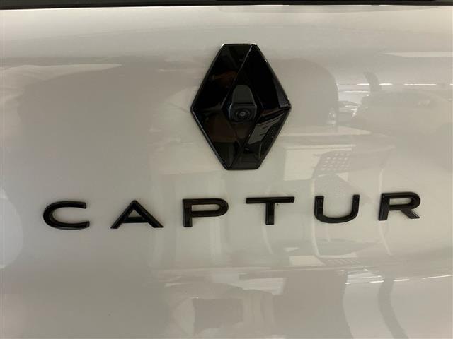 RENAULT Captur 1.6 E-Tech full hybrid Rive Gauche 145cv auto