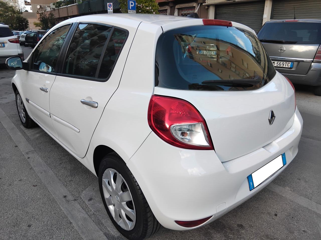 RENAULT CLIO 1.2 NAVI GPL CONFORT