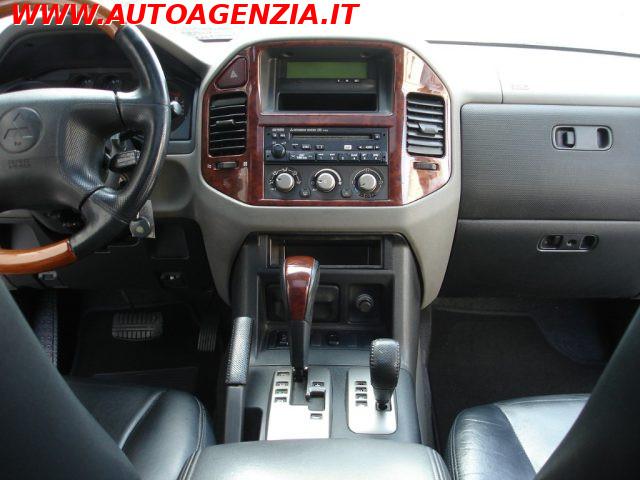 MITSUBISHI Pajero 3.2 16V DI-D 3p.Intense Automatico