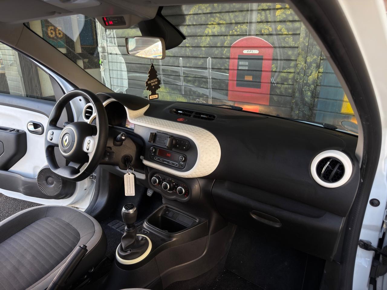 Renault Twingo SCe 65 CV
