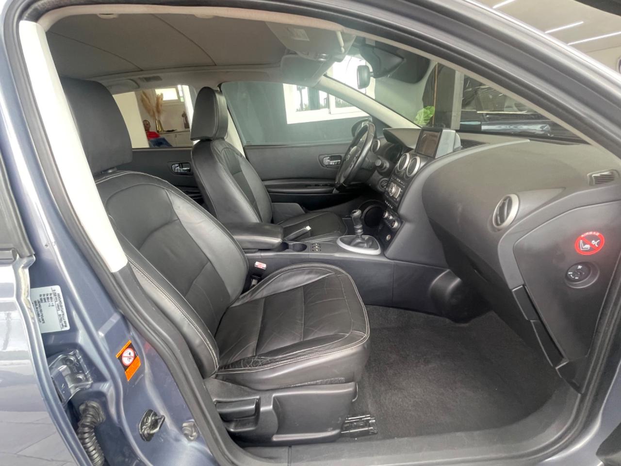 Nissan Qashqai 2.0 dCi DPF Tekna