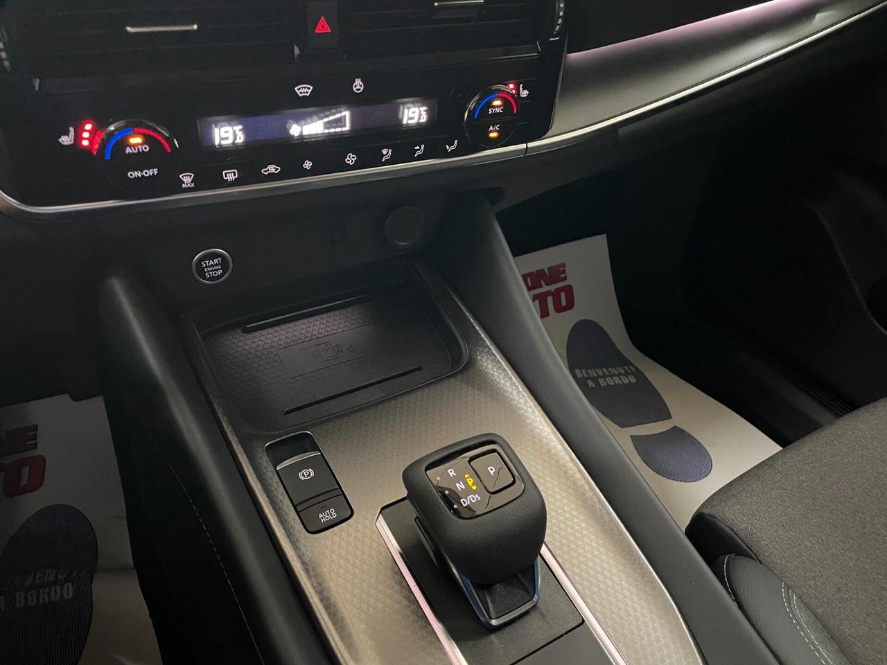 Nissan Qashqai MHEV 158 CV Xtronic N-Connecta KM0