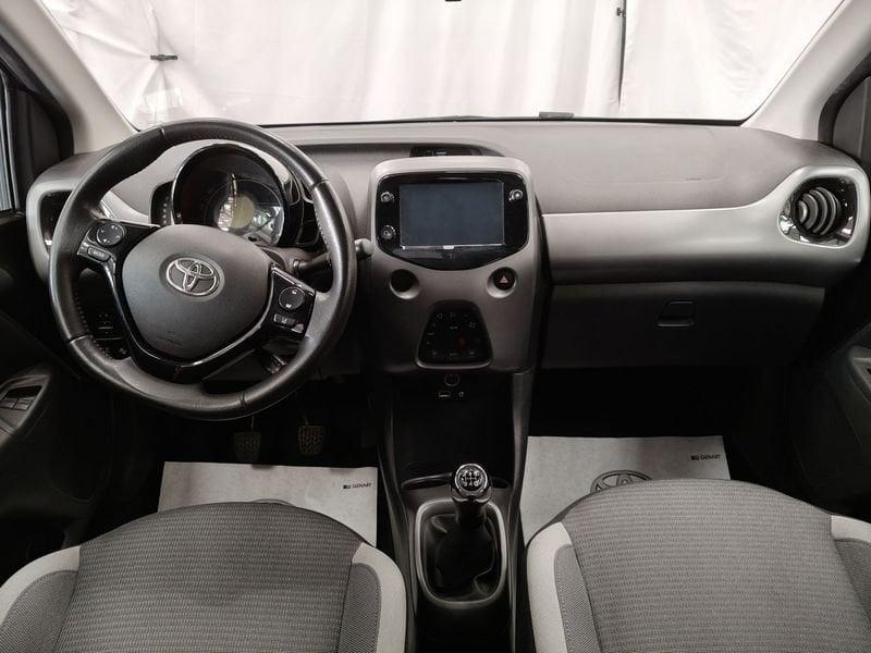 Toyota Aygo Aygo Connect 1.0 VVT-i 72 CV 5 porte x-play