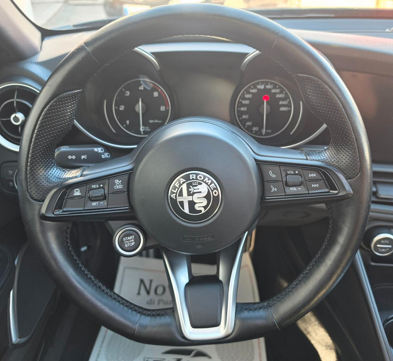Alfa Romeo Giulia 2.2 Turbodiesel 210 CV AT8 AWD Q4 Veloce