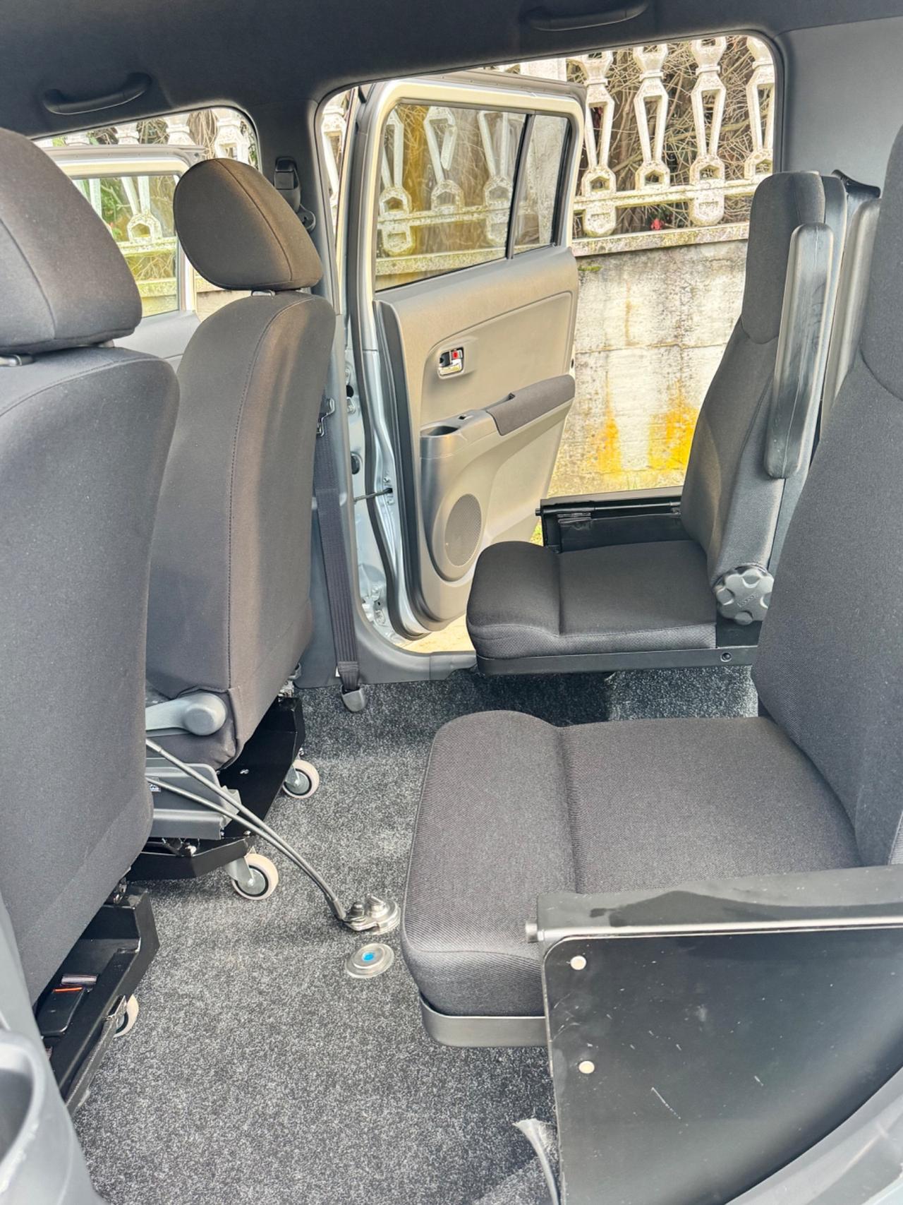 Daihatsu Materia trasporto e guida Disabili