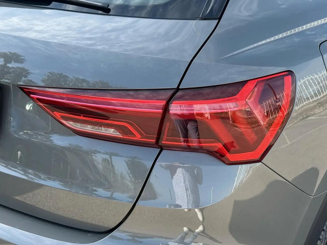 Audi Q3 35 TDI S tronic Business Advanced FARI MATRIX