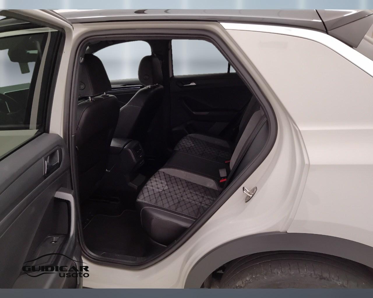 VOLKSWAGEN T-Roc I 2022 - T-Roc 1.0 tsi R-Line 110cv