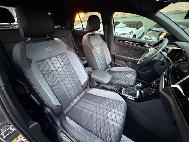 Volkswagen T-Roc 2.0 TDI 150 CV DSG R-Line