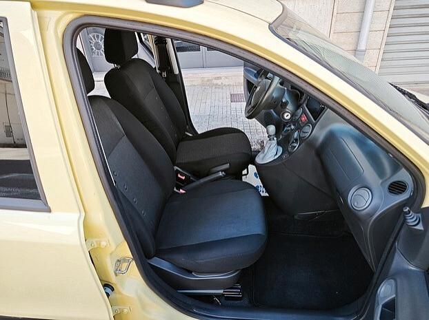 FIAT Panda 1.2 Benzina Dynamic - 2011