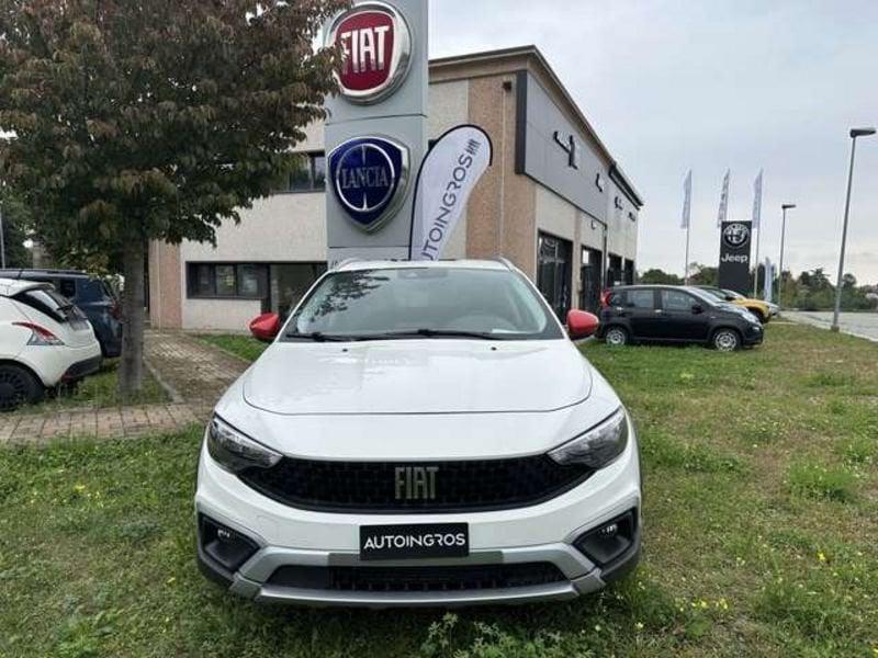 FIAT Tipo 5p 1.5 t4 hybrid (Red) 130cv dct