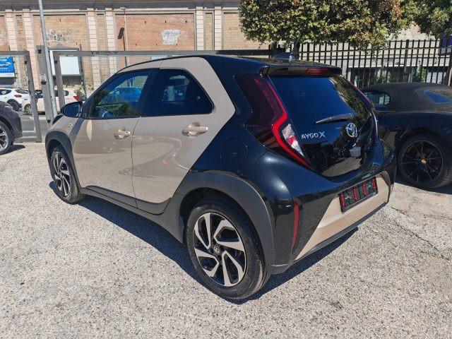 TOYOTA Aygo X 1000 VVT-I TREND 72CV 5P CARPLAY CAM"17 ITALIA