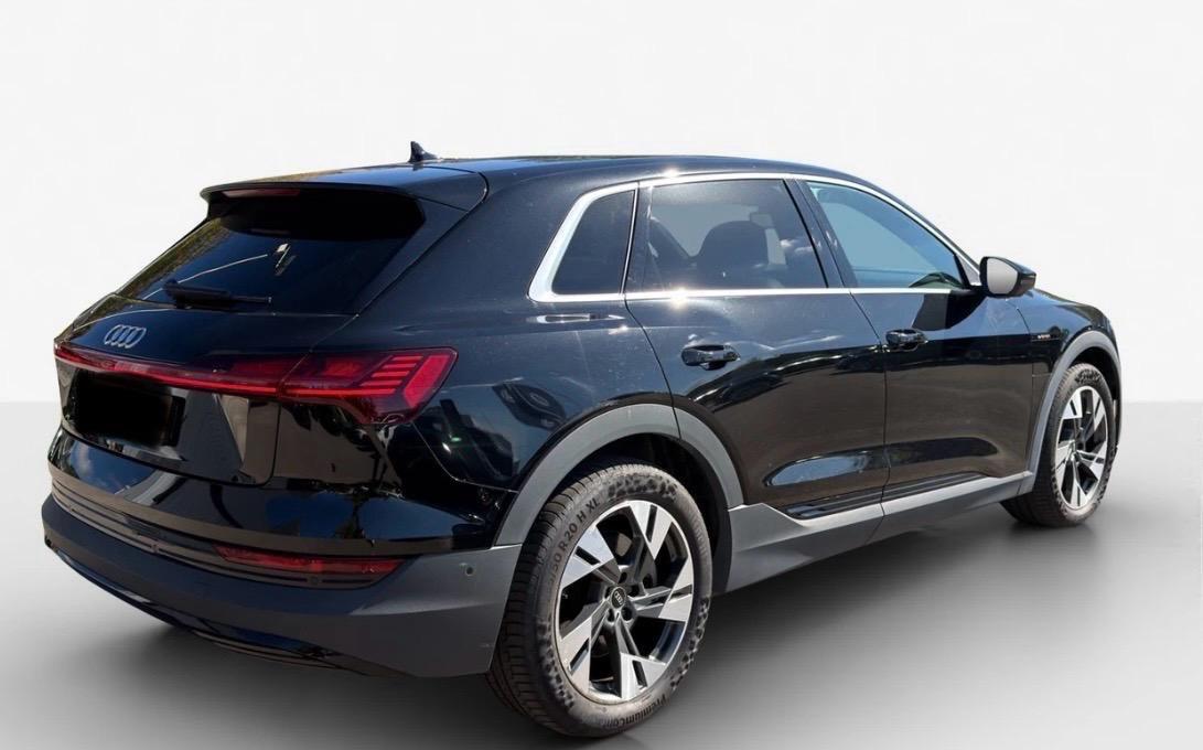 Audi e-tron 55