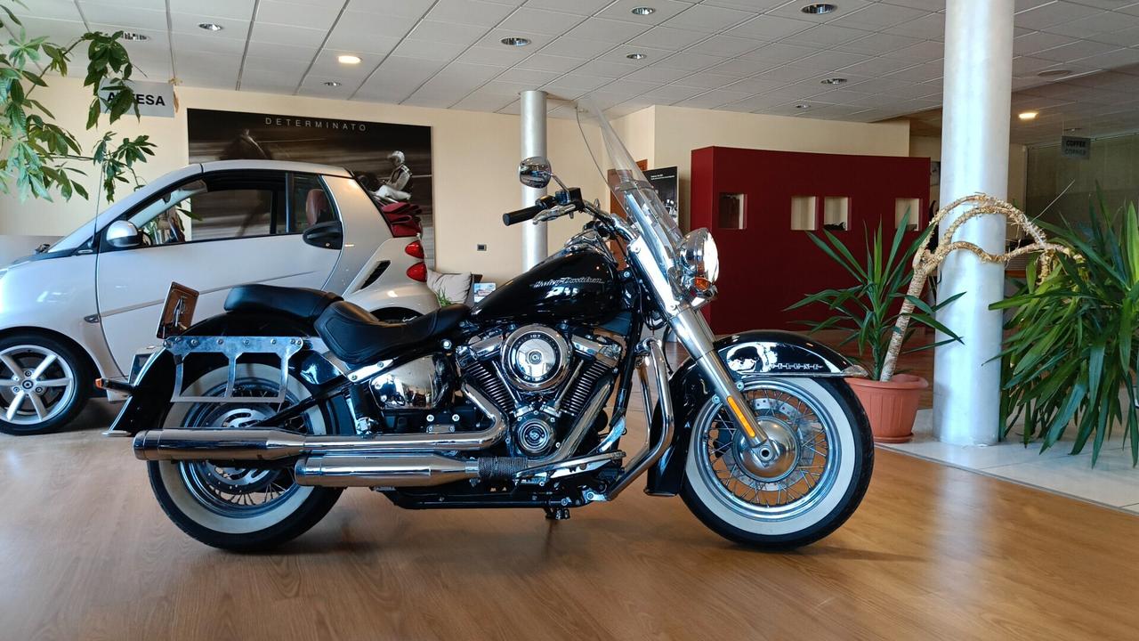 Harley-davidson Deluxe FLDE SOFTAIL DE LUXE