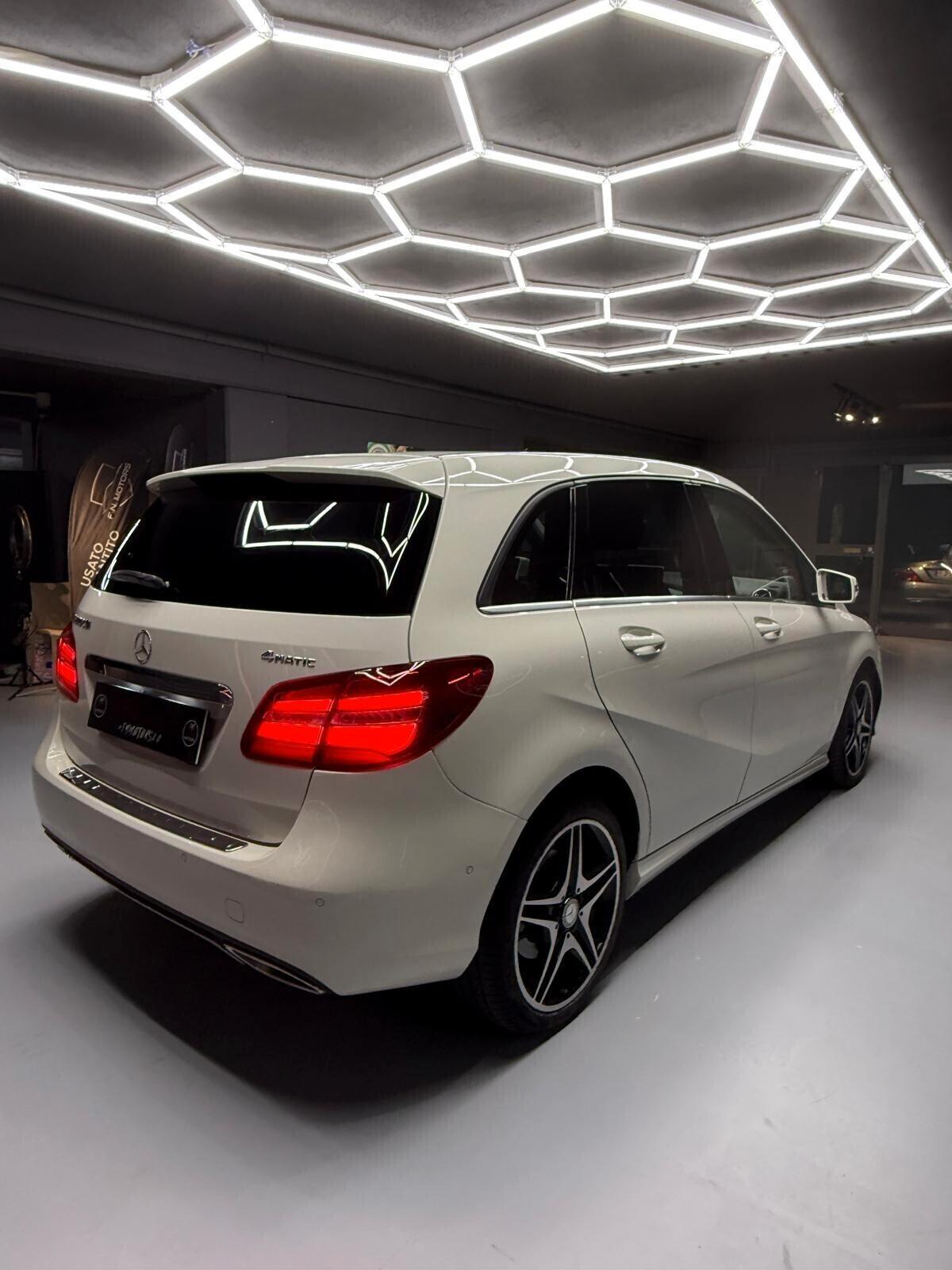 Mercedes-benz B 200 CDI 4Matic Automatic Premium