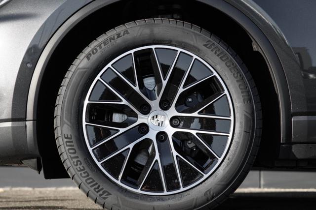 PORSCHE Macan EV 4S "CON VINCOLO FINANZIAMENTO IN SEDE"