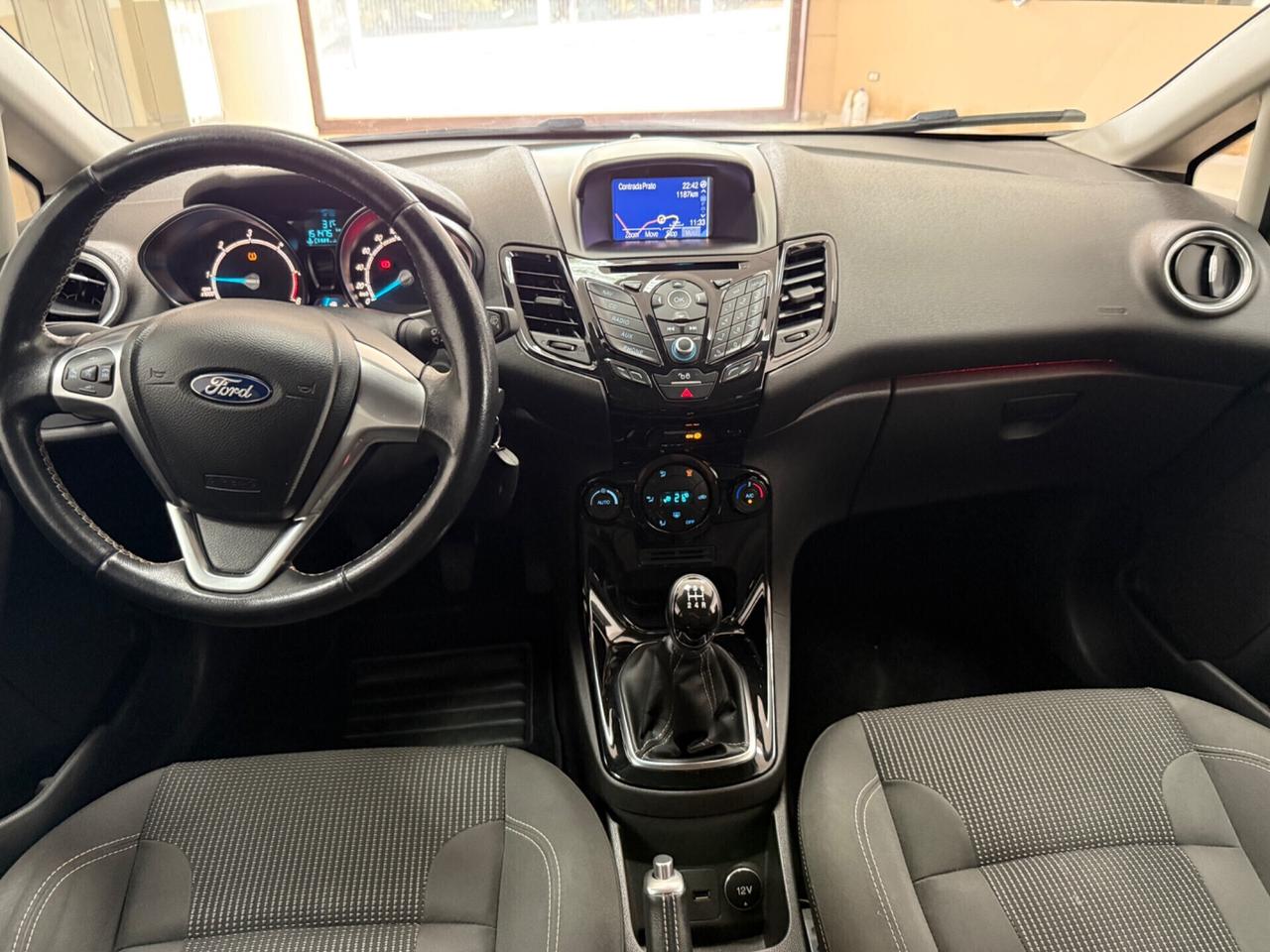 Ford Fiesta 1.5 TDCi 75CV 5 porte Titanium