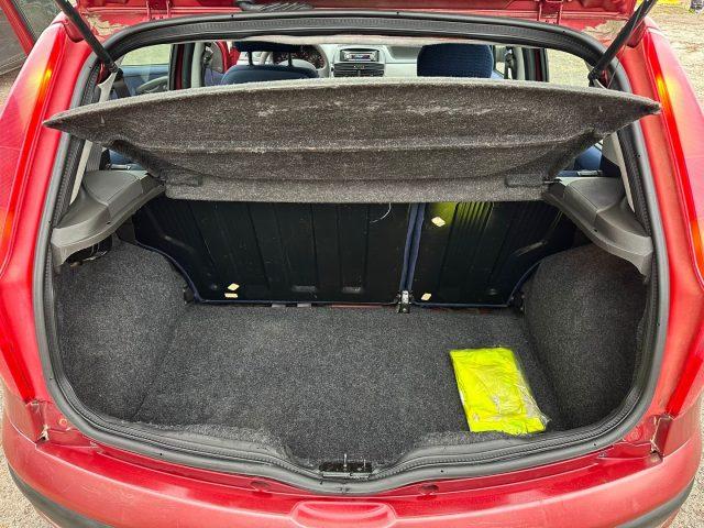 FIAT Punto ok neo pat. 1.2i 5 porte ELX