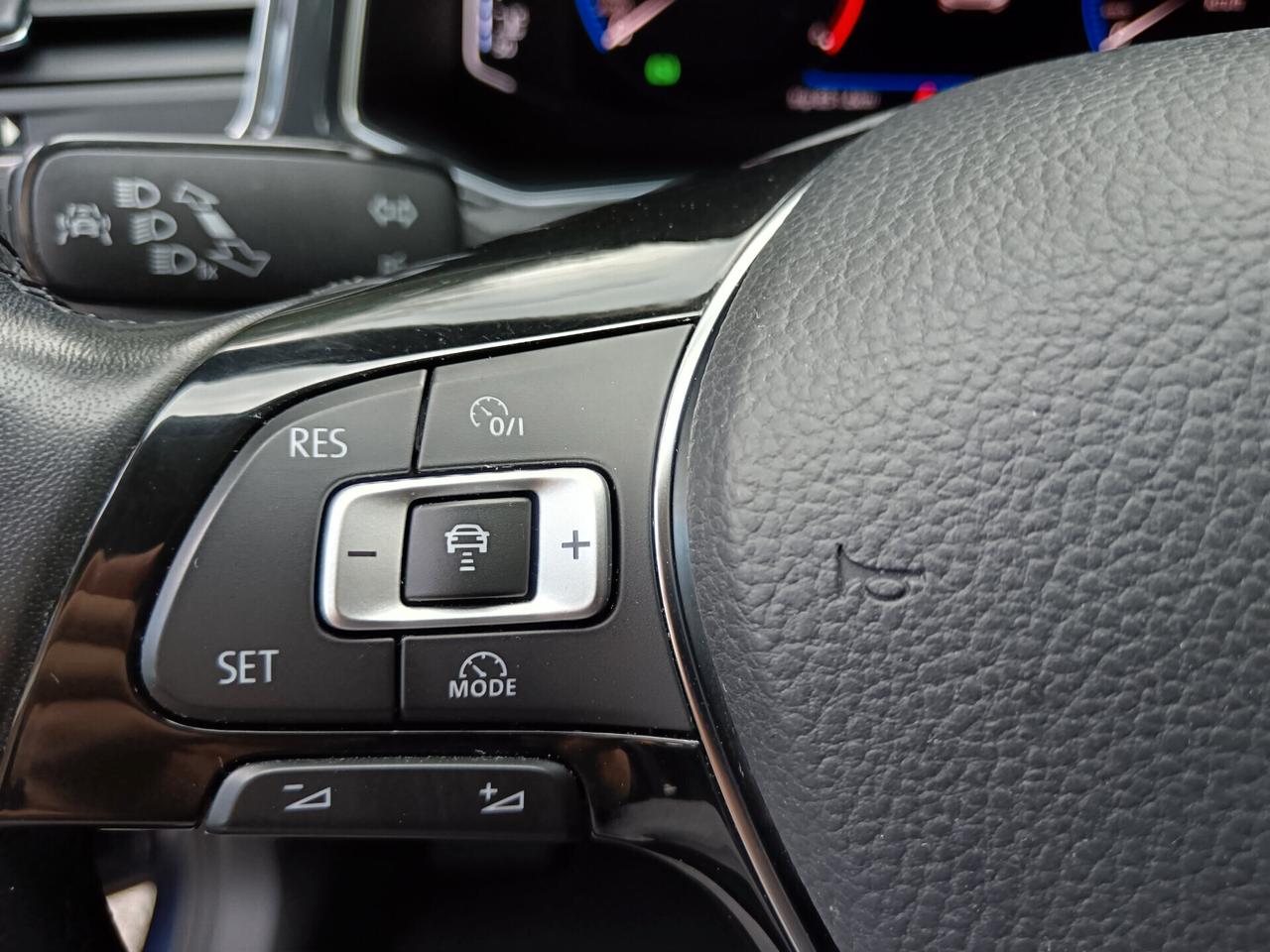 Volkswagen T-Roc 2.0 TDI 150CV 4MOTION PROMO