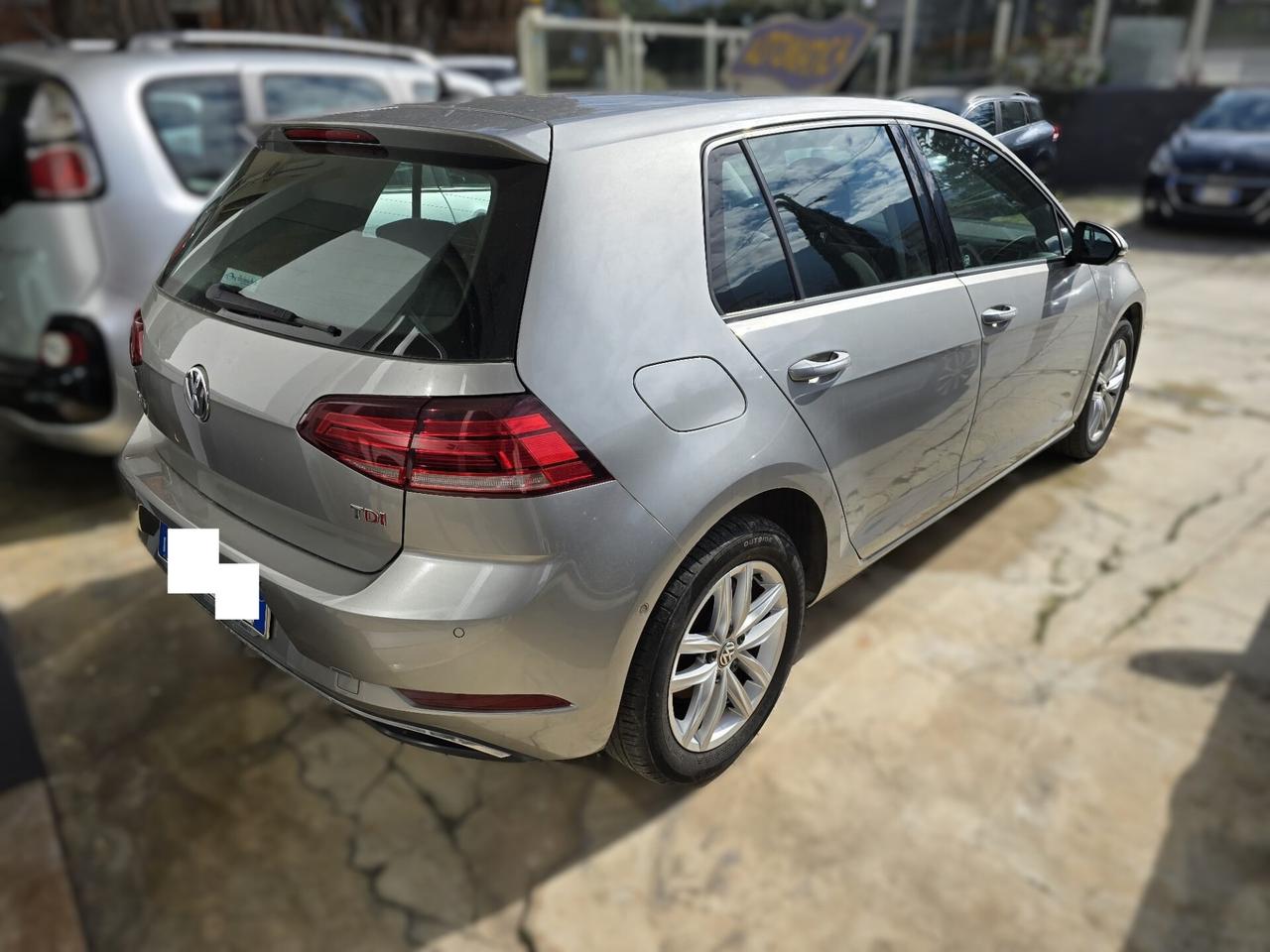 Volkswagen Golf 1.6 TDI DSG