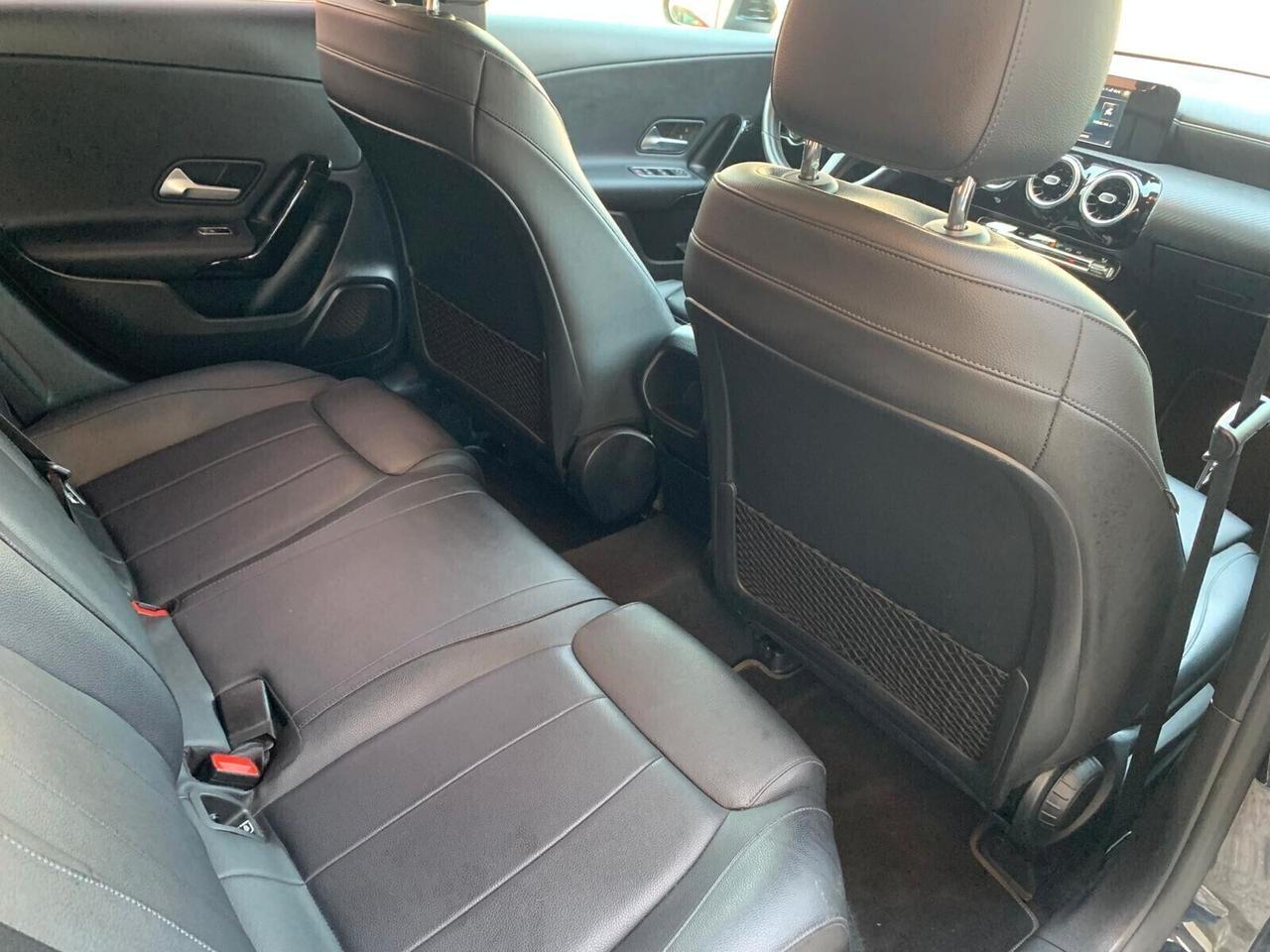 Mercedes-benz A180d Business Extra Manuale Neopat.