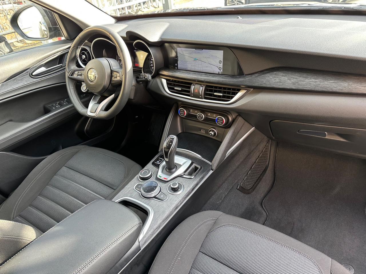 Alfa Romeo Stelvio 2.2 Turbodiesel 190 CV AT8 RWD Business