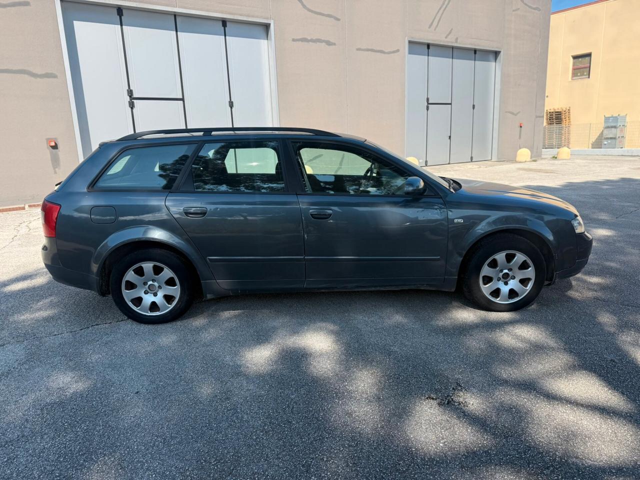 AUDI A4 1.9 TDI 130 CV 2003