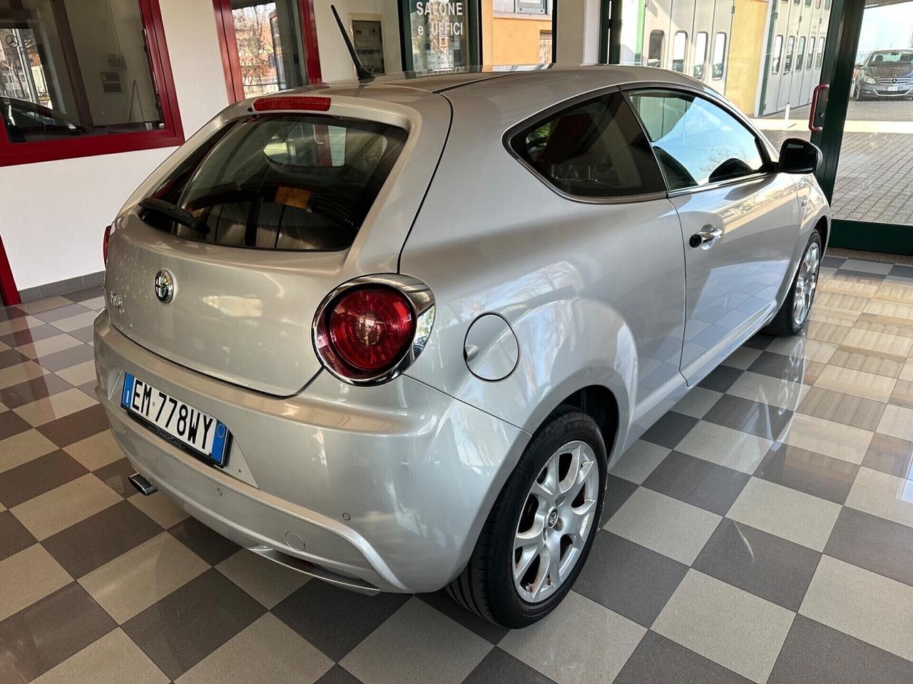 Alfa Romeo MiTo Distinctive