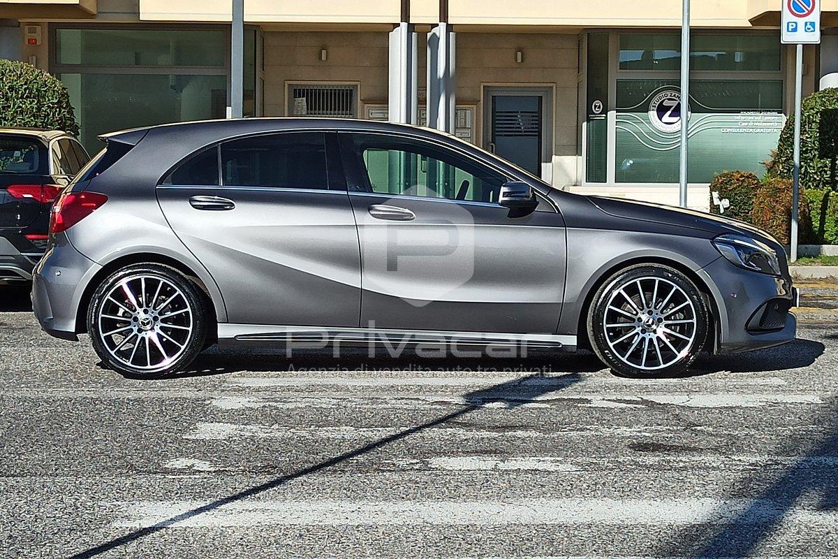 MERCEDES A 200 d Automatic Premium