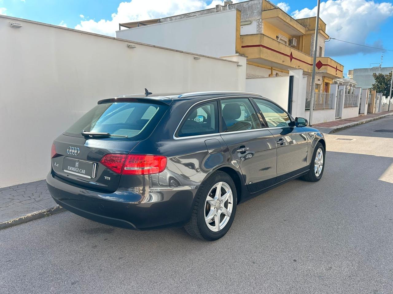 Audi A4 Avant 2.0 TDI 143 Cv - 2011