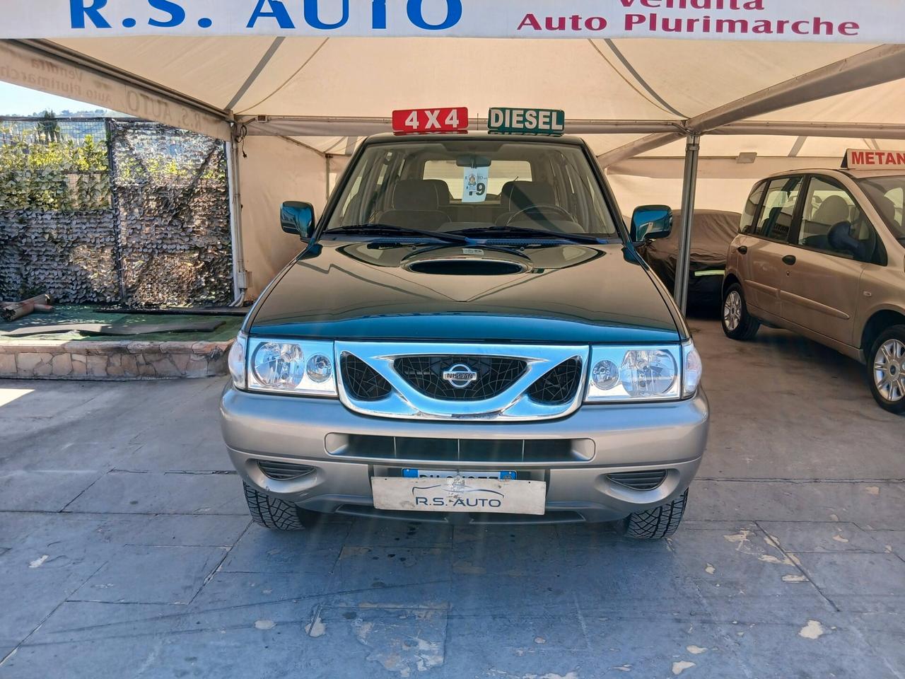 Nissan Terrano II 2.7 Tdi 4x4 full 7posti sw 00