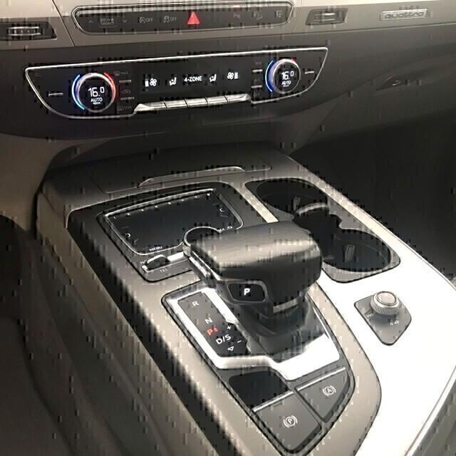Audi Q7 3.0 TDI S-LINE quattro tiptronic 12/2017