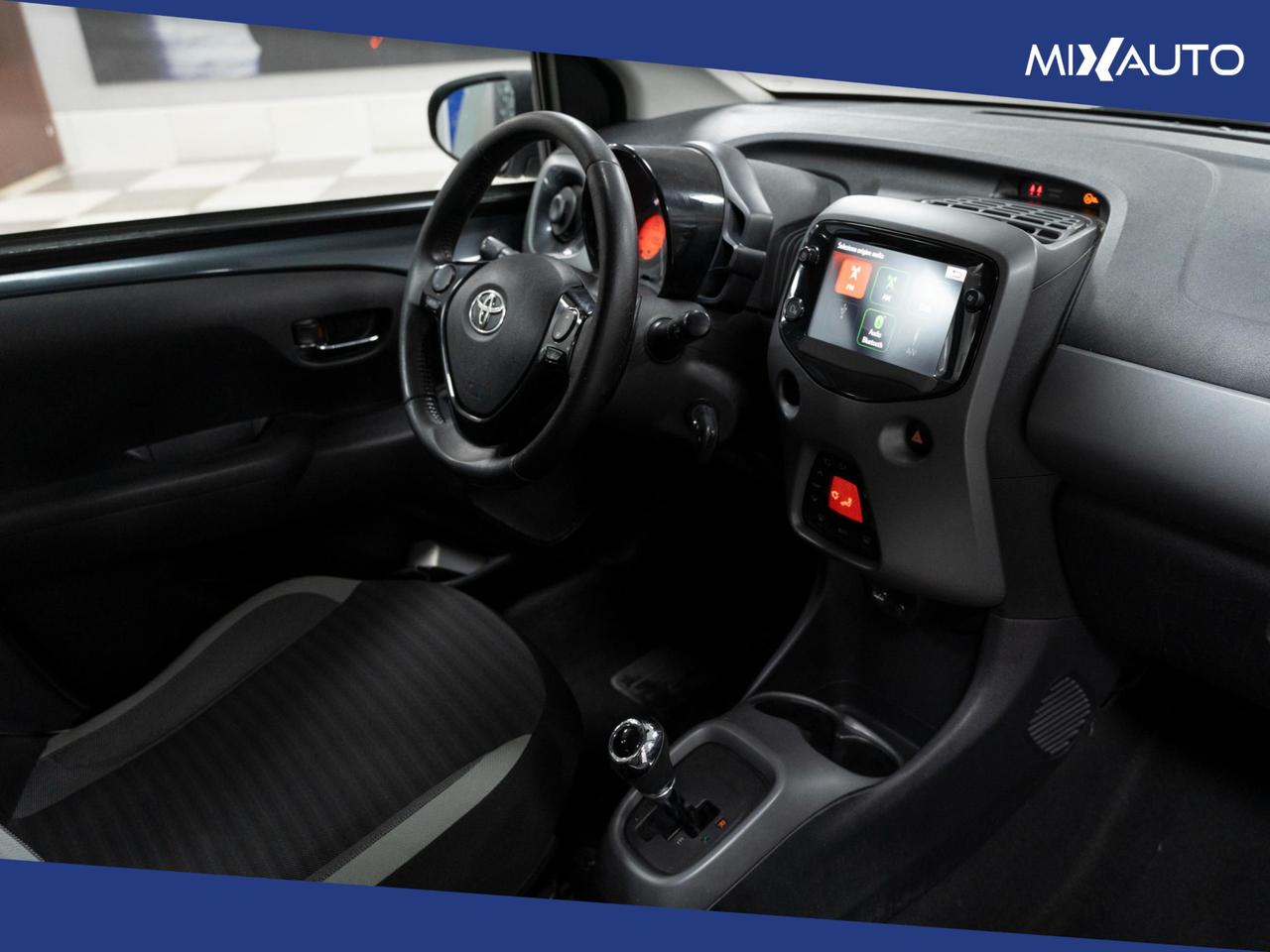 Toyota Aygo 1.0 X-Play Connect 72CV