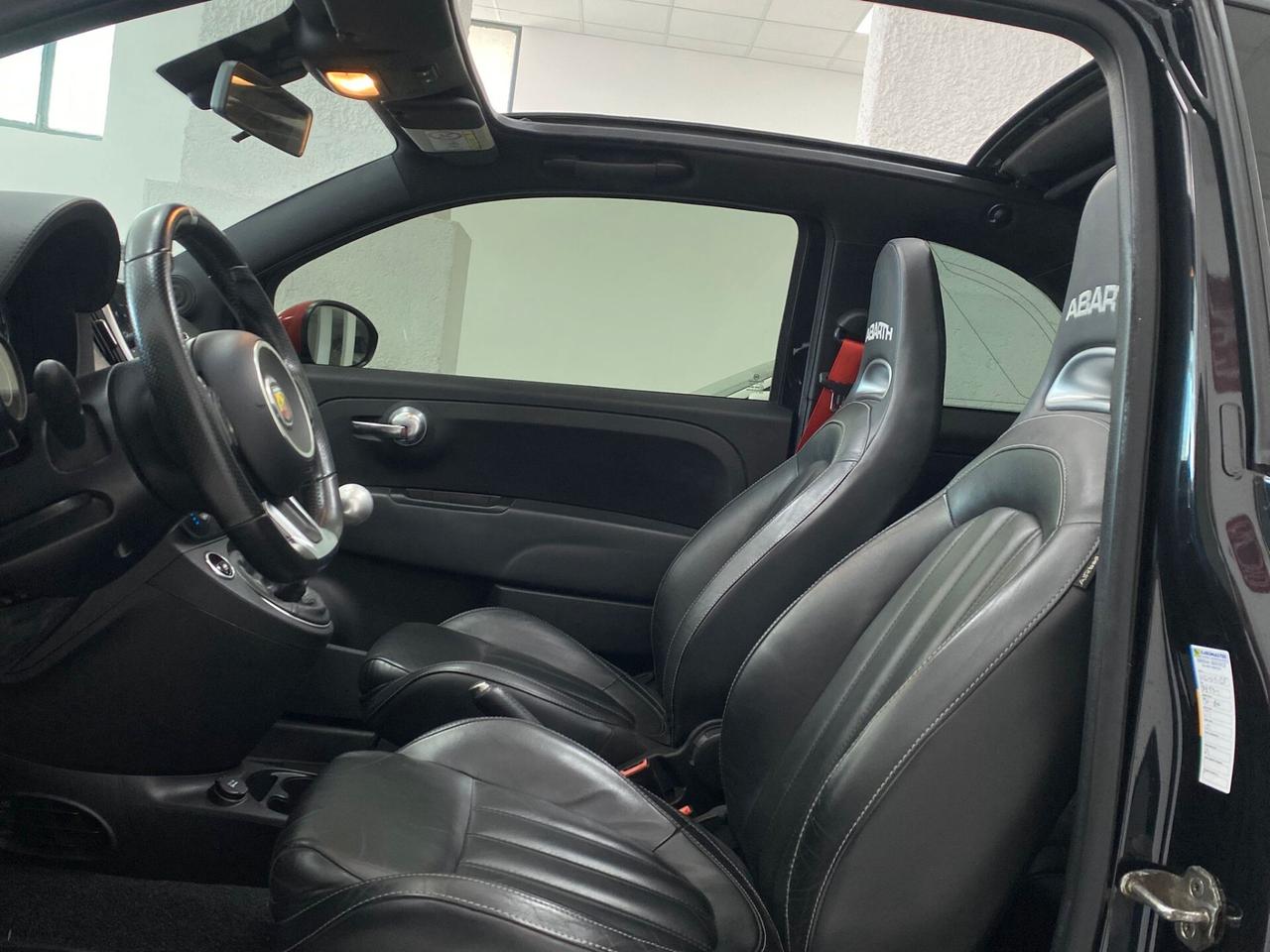 Abarth 595 C 1.4 Turbo T-Jet 160 CV Pista