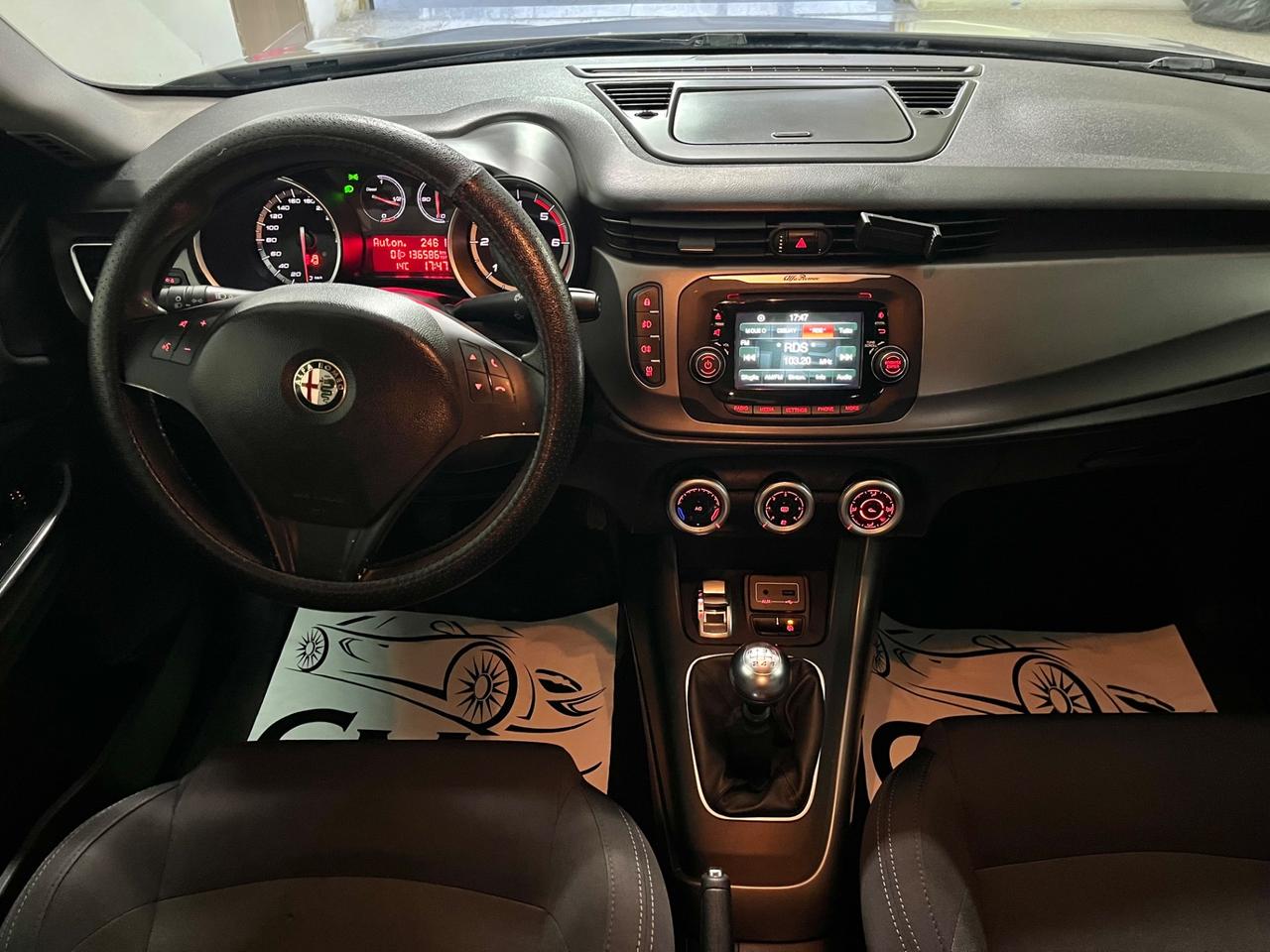 Alfa Romeo Giulietta 1.6 JTDm-2 120 CV Distinctive