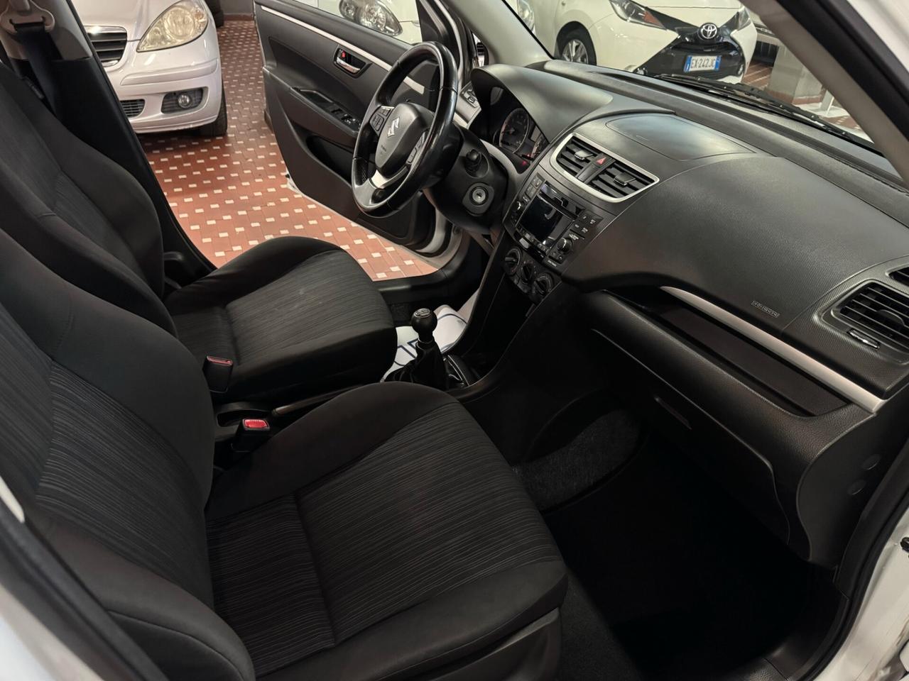 Suzuki Swift 1.2 VVT 5 porte B-Cool - IDEALE PER NEOPATENTATI