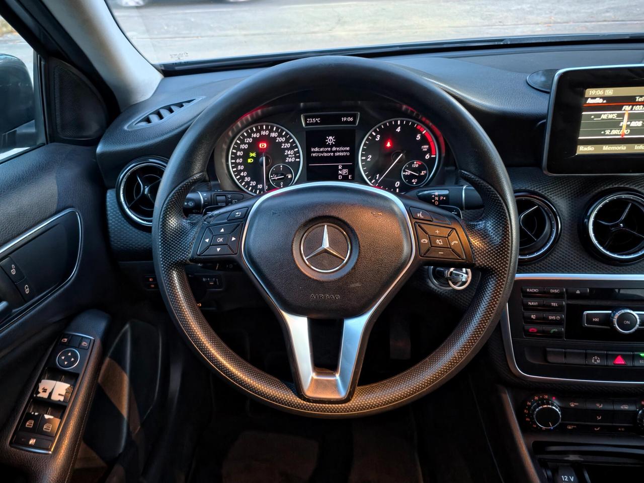Mercedes-benz A 180 CDI Automatic Dark Night Edition E5B Automatico NEO 2014