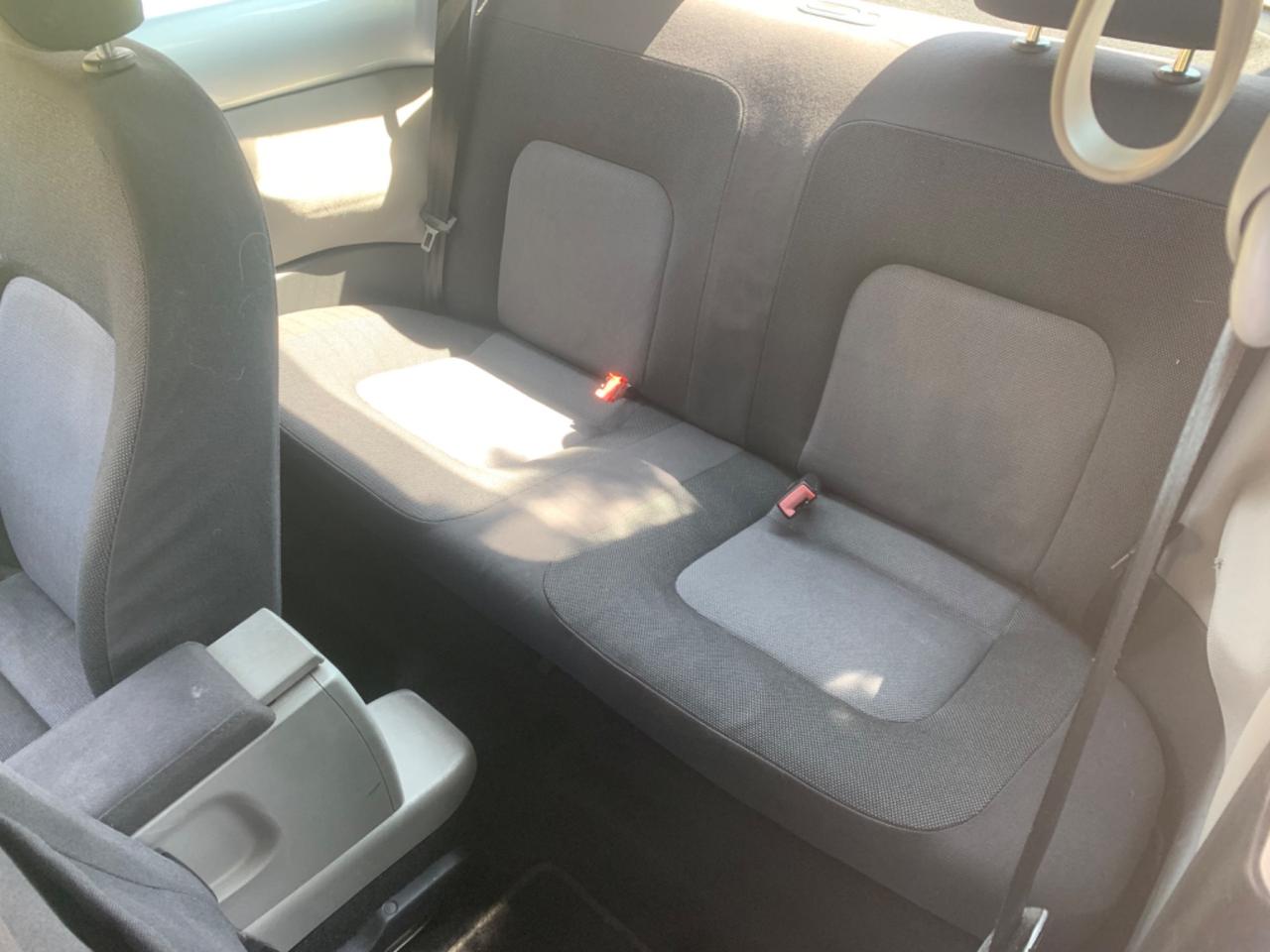 Volkswagen New Beetle 1.6 NEOPATENTATI