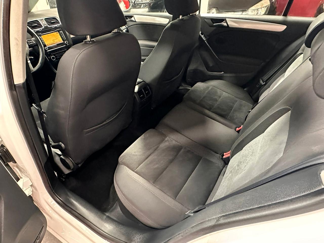 Volkswagen Golf 2.0 TDI 140cv Highline - 2010