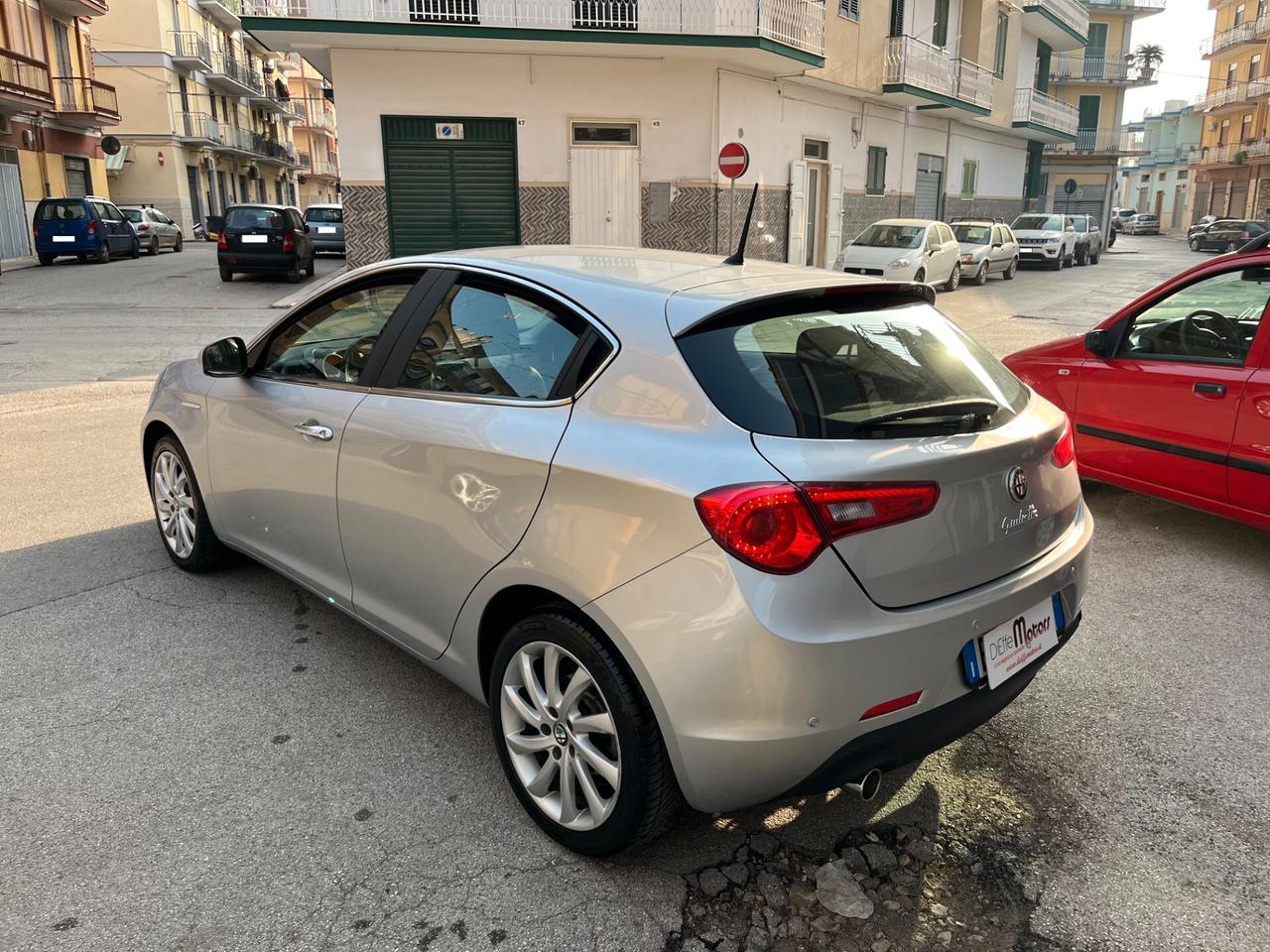 Alfa Romeo Giulietta 1.6 JTDm-2 105 CV Distinctive