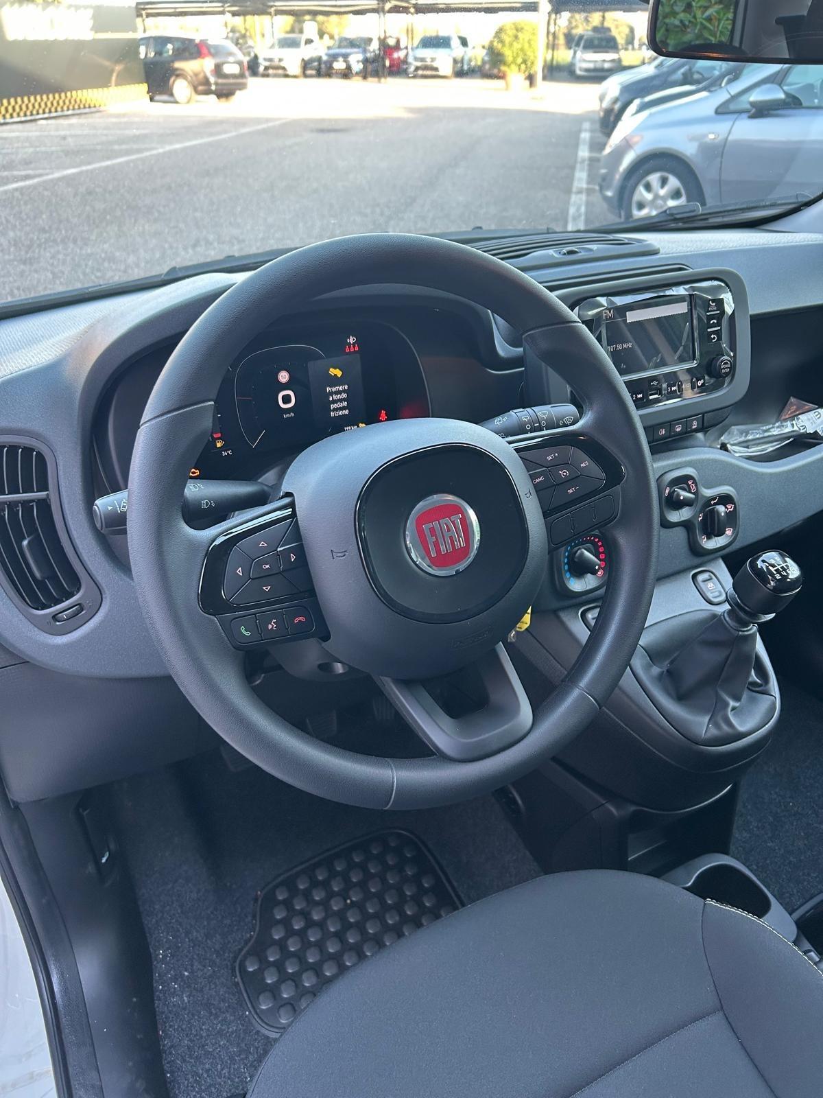 Fiat Panda Pandina 1.0 FireFly 65 CV Hybrid Icon